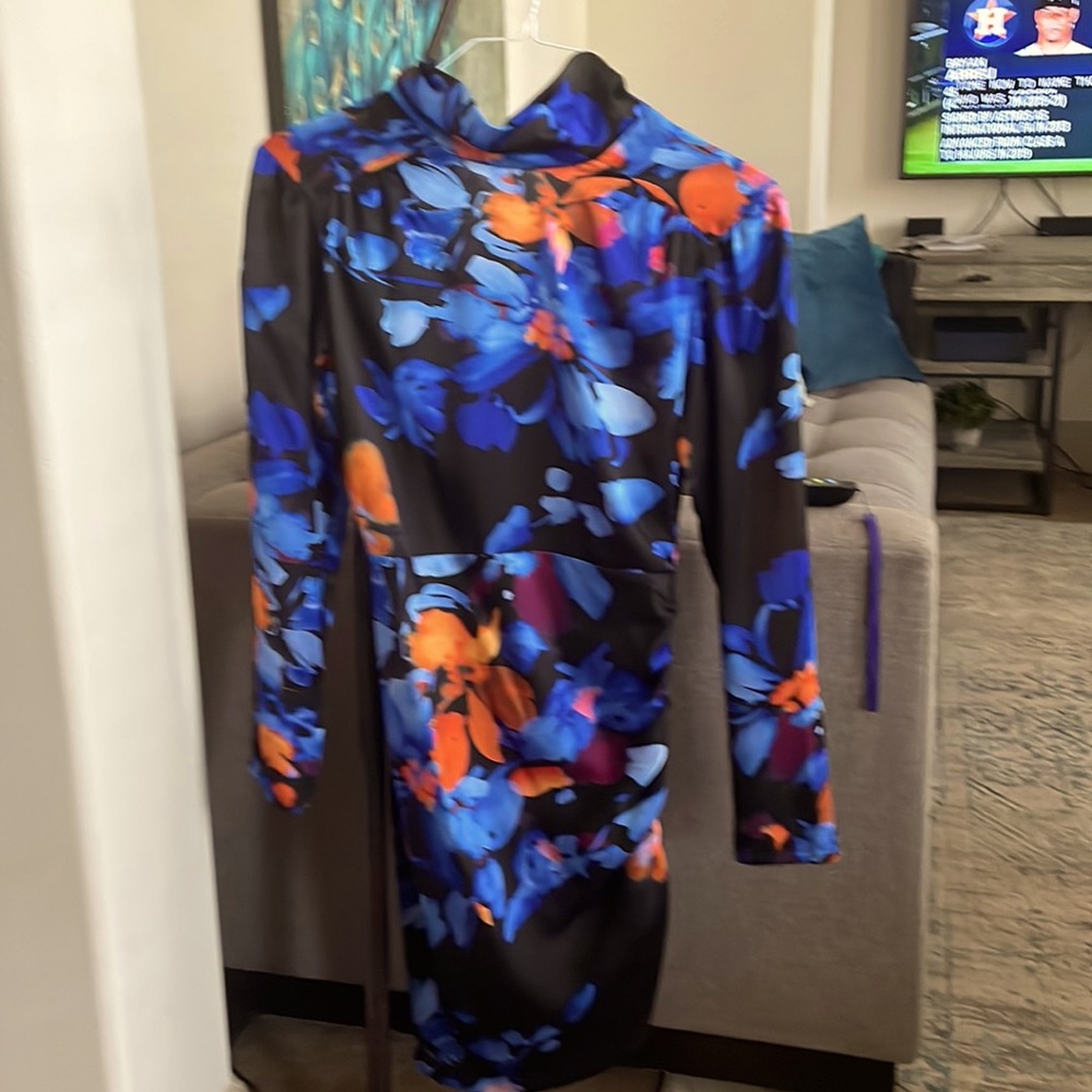 Guess Marciano Floral Ruched Long sleeve Pencil dress - 4